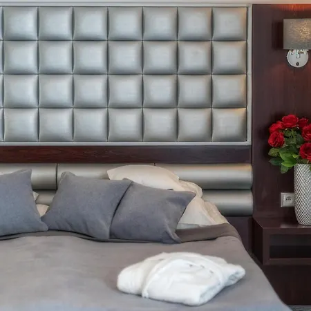 Sadelski Lejlighedshotel 4*